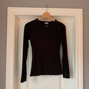 Fitted Ribbed Long Sleeve Tee (US S)